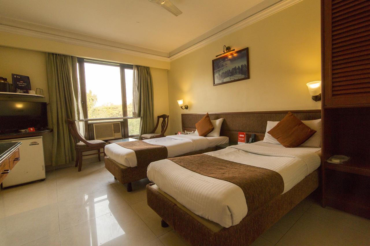 Hotel Srimaan Пуна Экстерьер фото